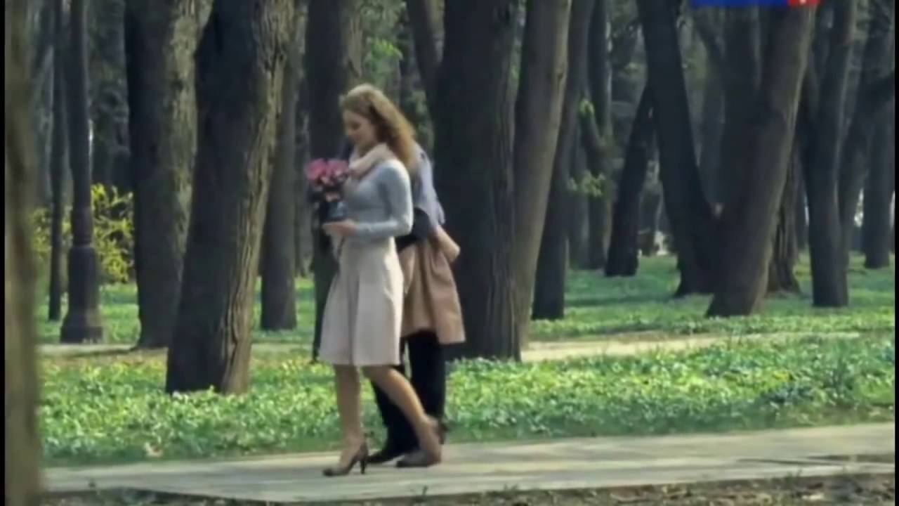 А по телу пробегает ток