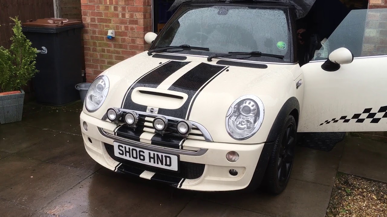 BMW Mini Fuel gauge fault reading empty with a red light