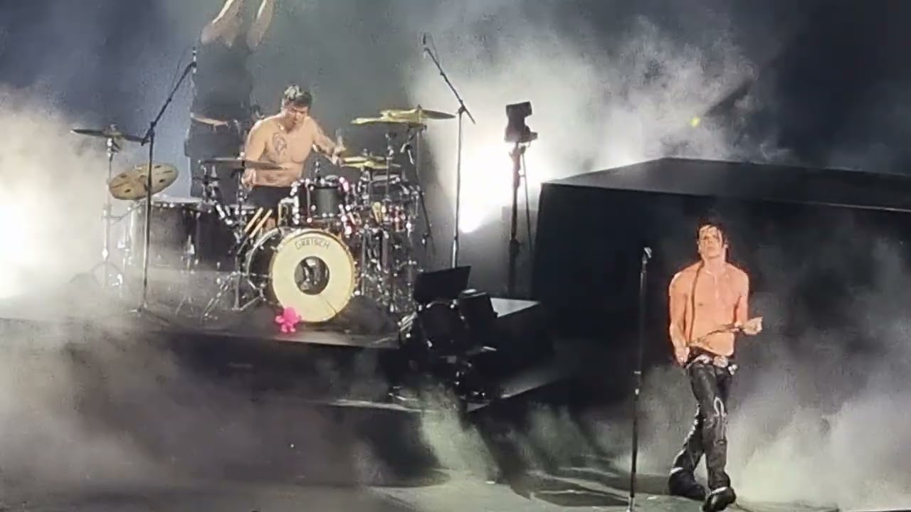 Yungblud - Changes (cover) (Live) - Sidney Myer Music Bowl, Melbourne - 13 Jan 2026