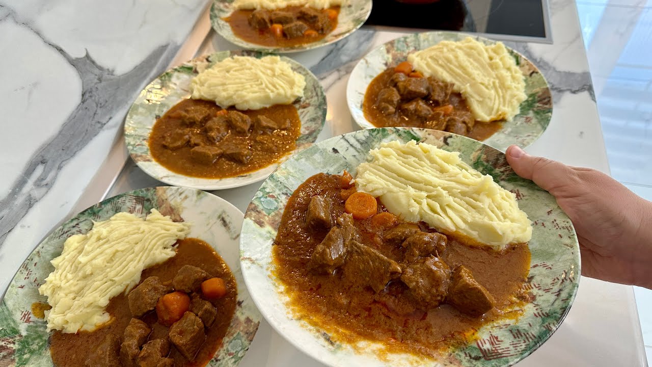 Gullash me Pire 😍 Receta e Nënës 👩 🍳