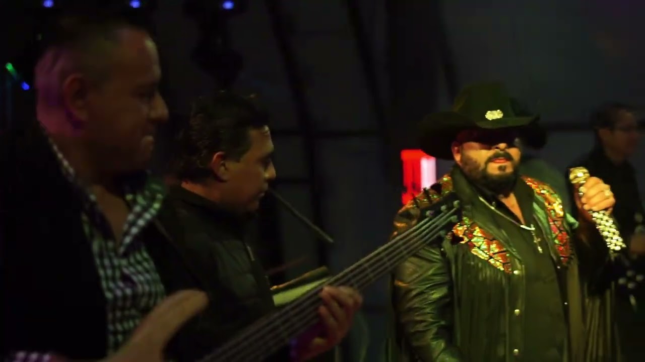 Nunca voy a olvidarte, cuatro palabras y el cantador cover Unión musical