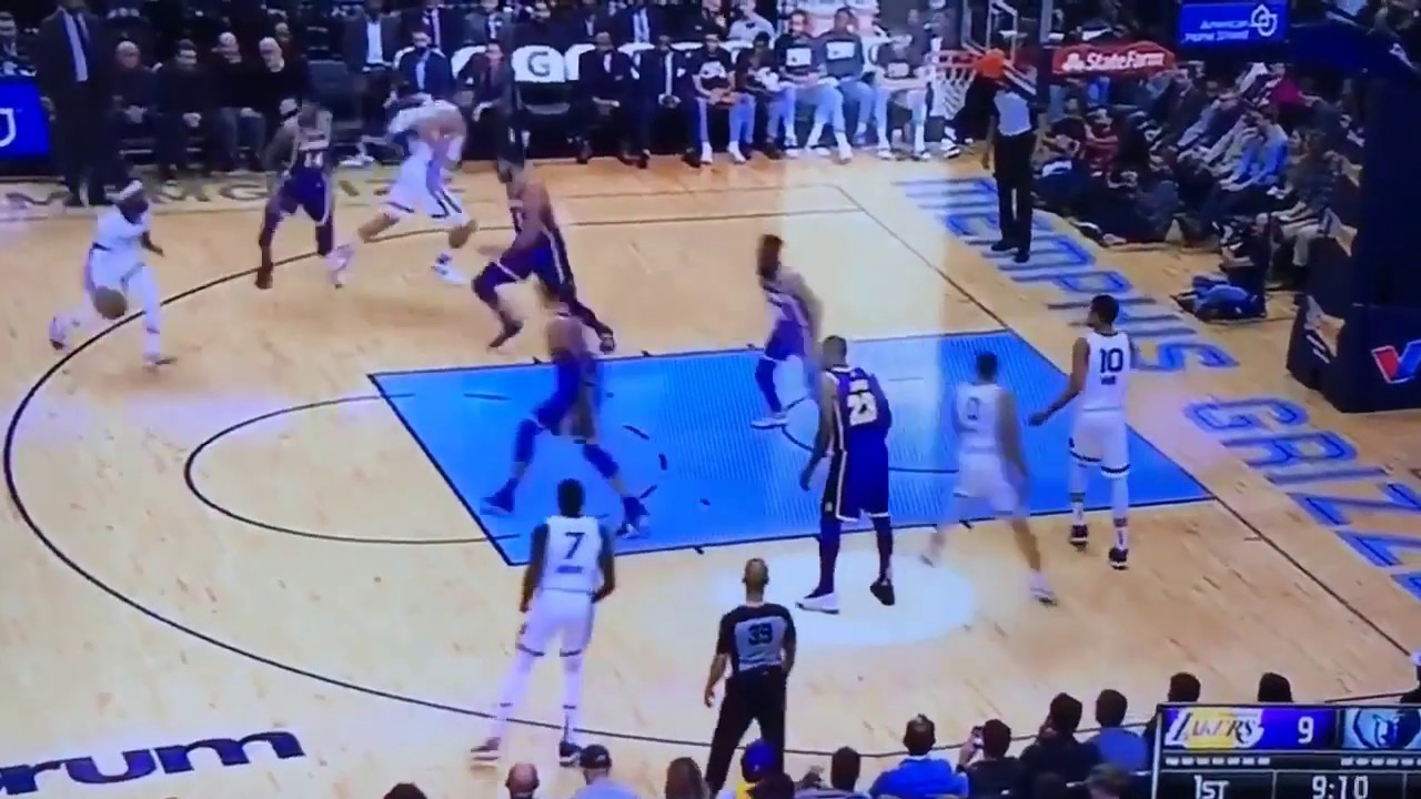 LeBron James Plays NO DEFENSE vs Memphis Grizzlies