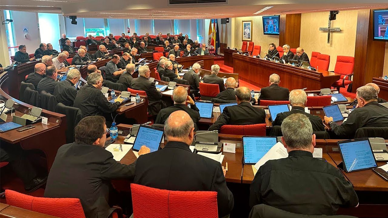 Discurso inaugural de Mons. Argüello y Mons. Giuseppe Commisso-Nov 2025
