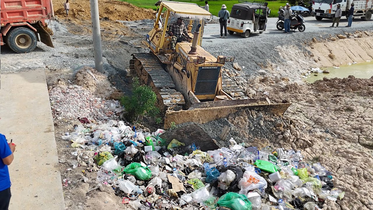 Incredible.! Bulldozer D53p Clear Land Trash And Mud Next to the Road & 5-TON Dump Trucks Loading