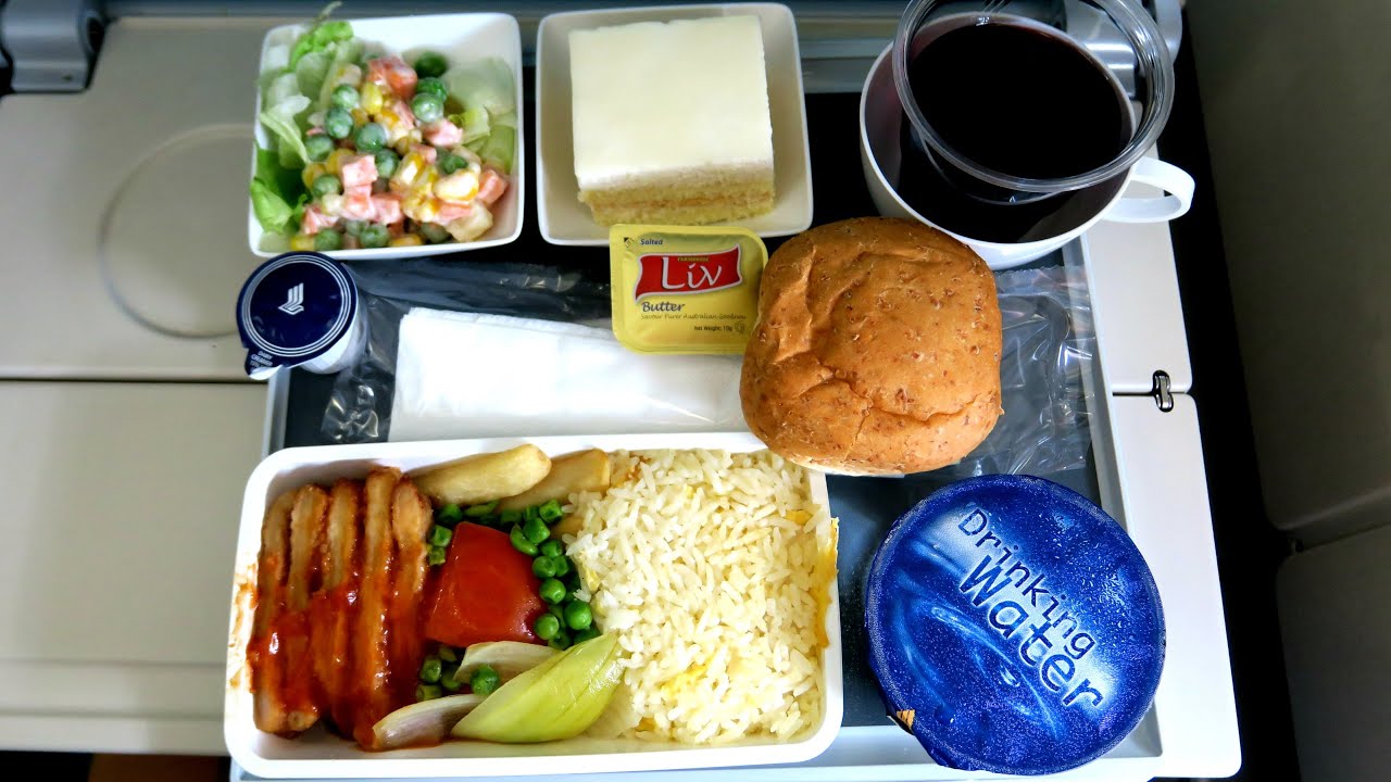 Singapore Airlines SQ912 Flight Experience: Singapore to Manila