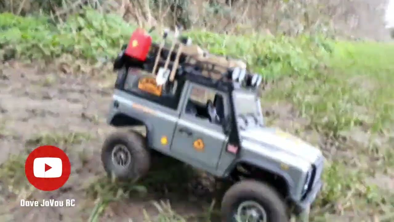 MN Model MN-D90 DEFENDER. 1/12 Scale 4x4 Overlander.