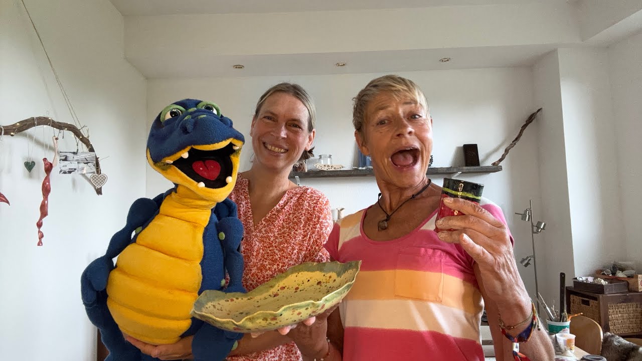 Drache Valentin lernt töpfern