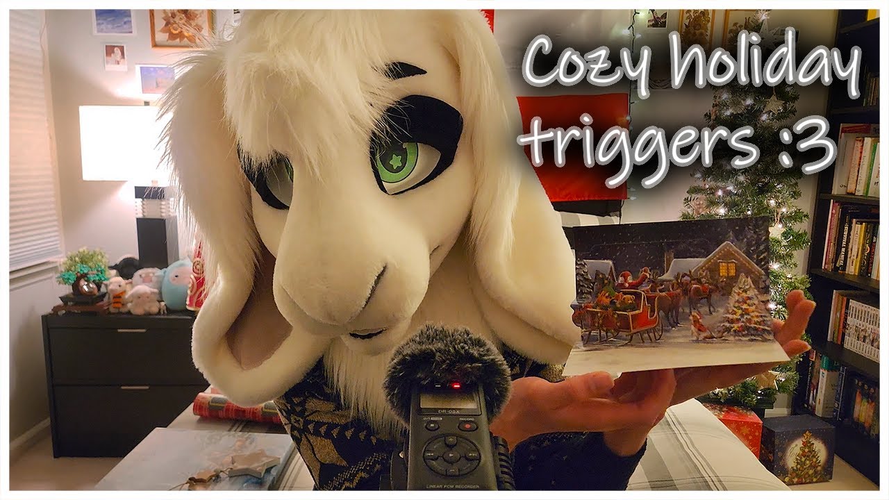 [Furry ASMR] Cozy holiday triggers!🎄🎁(Wrapping paper, tapping, & more!)❤️