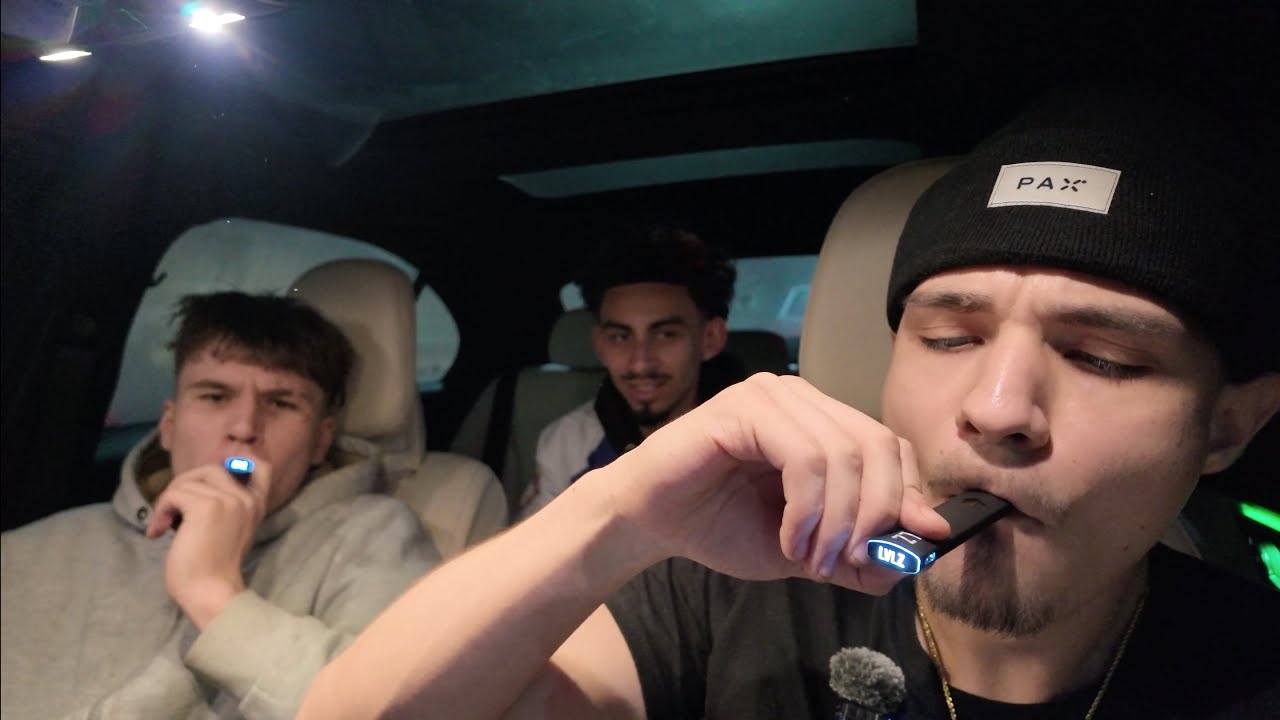 3 Dudes Vs Blinkers&hellip;