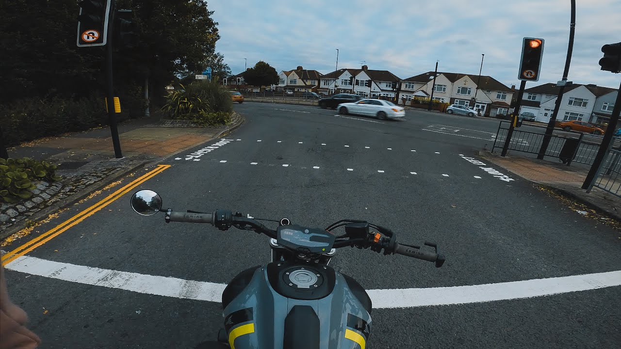 Evening ride. | YAMAHA MT-07 AKRAPOVIC + QUICKSHIFTER [4K]