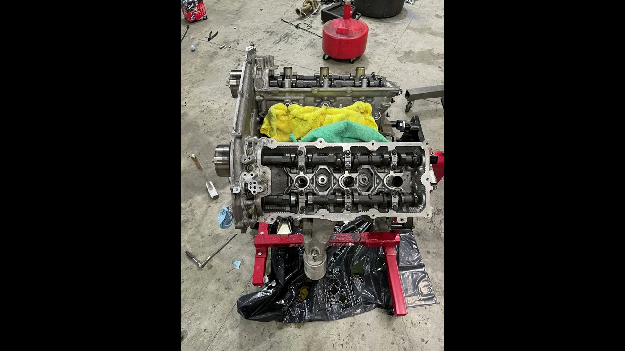 Сборка двигателя Nissan 350Z VQ35DE, часть 1.