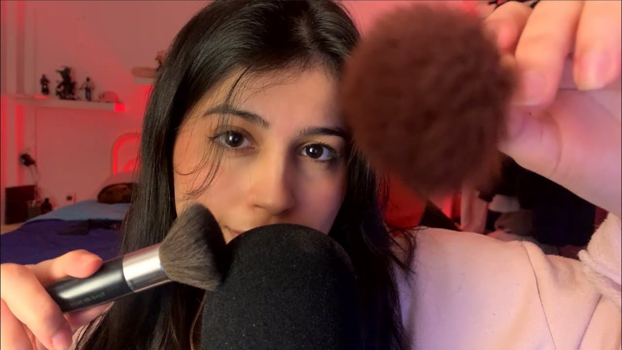 ASMR | Passando Pincel no Mic + Ruído Marrom de Fundo - Conforto para os seus ouvidos!