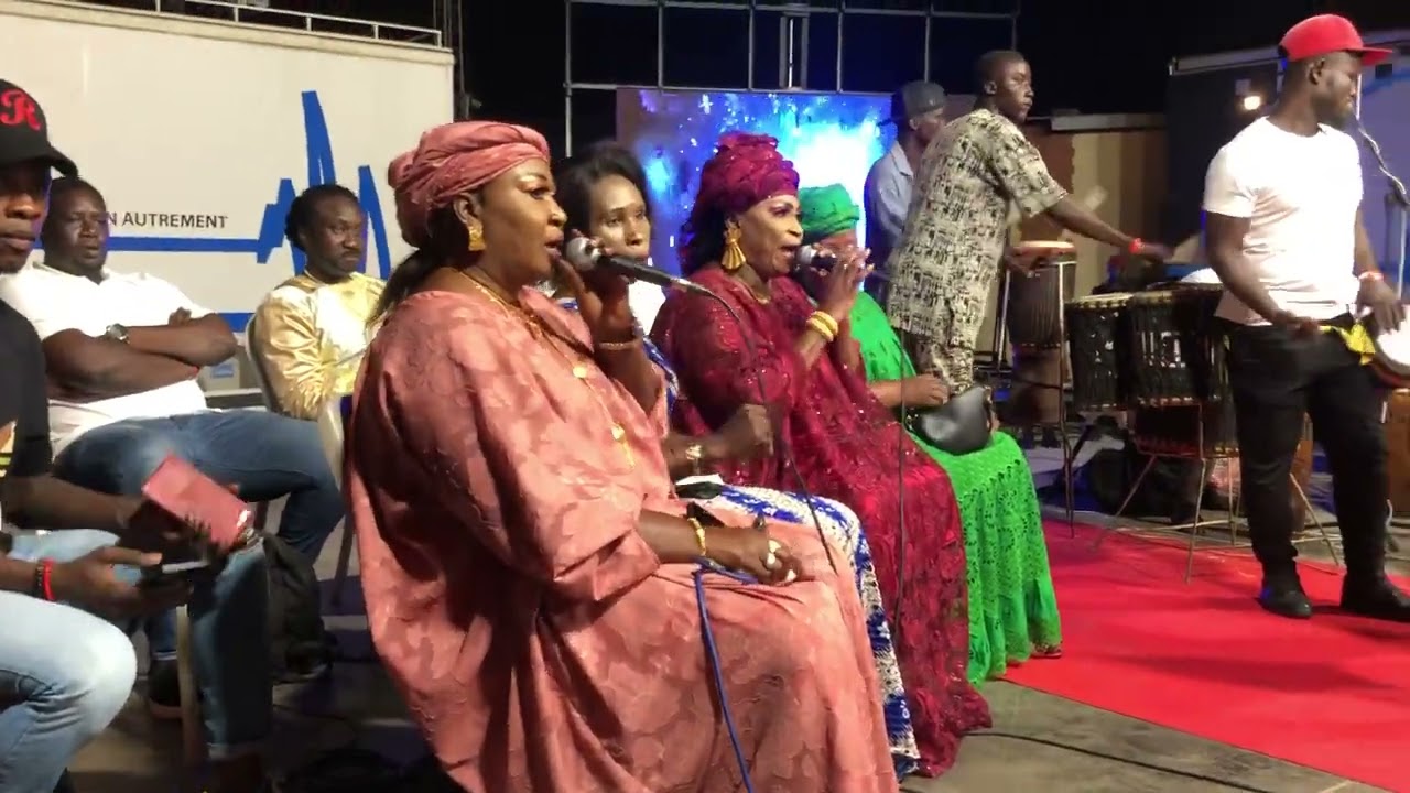 Ambiance bou dof. Bécaye Mbaye prie pour Momo Ngom, Modou Mbaye se défoule