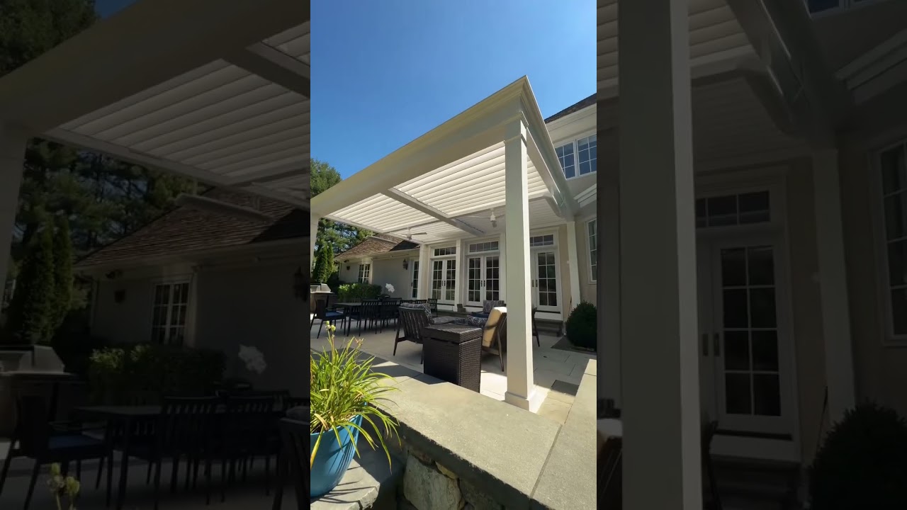 Louvered roof motorized pergola