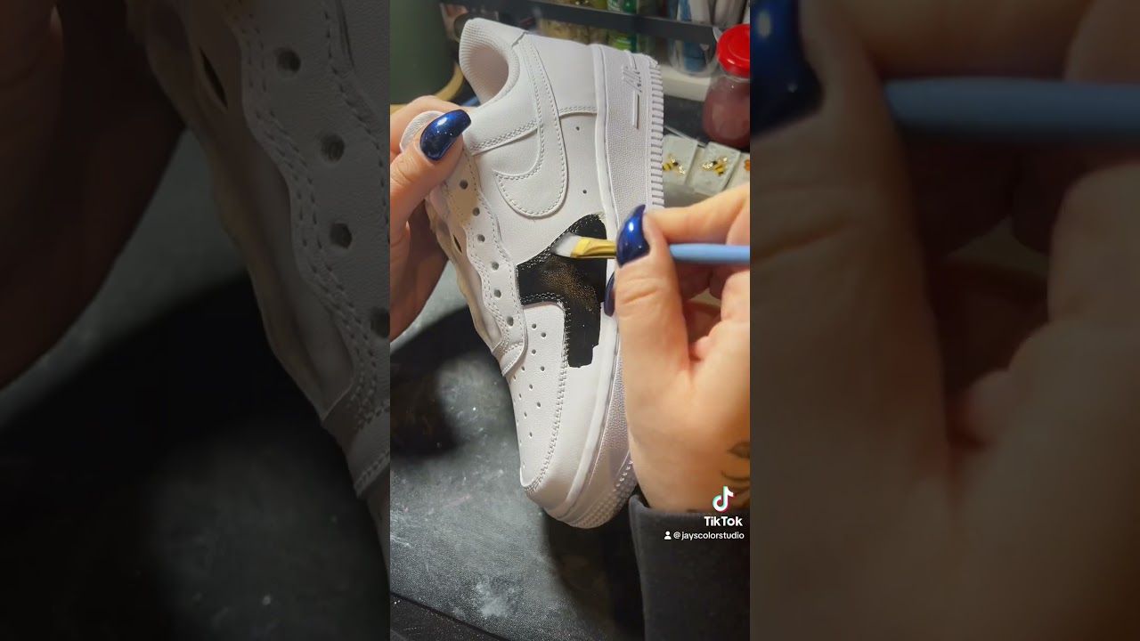 #nike #custom #customsneaker #sneaker #airforce1 #angelusdirect #handpainted