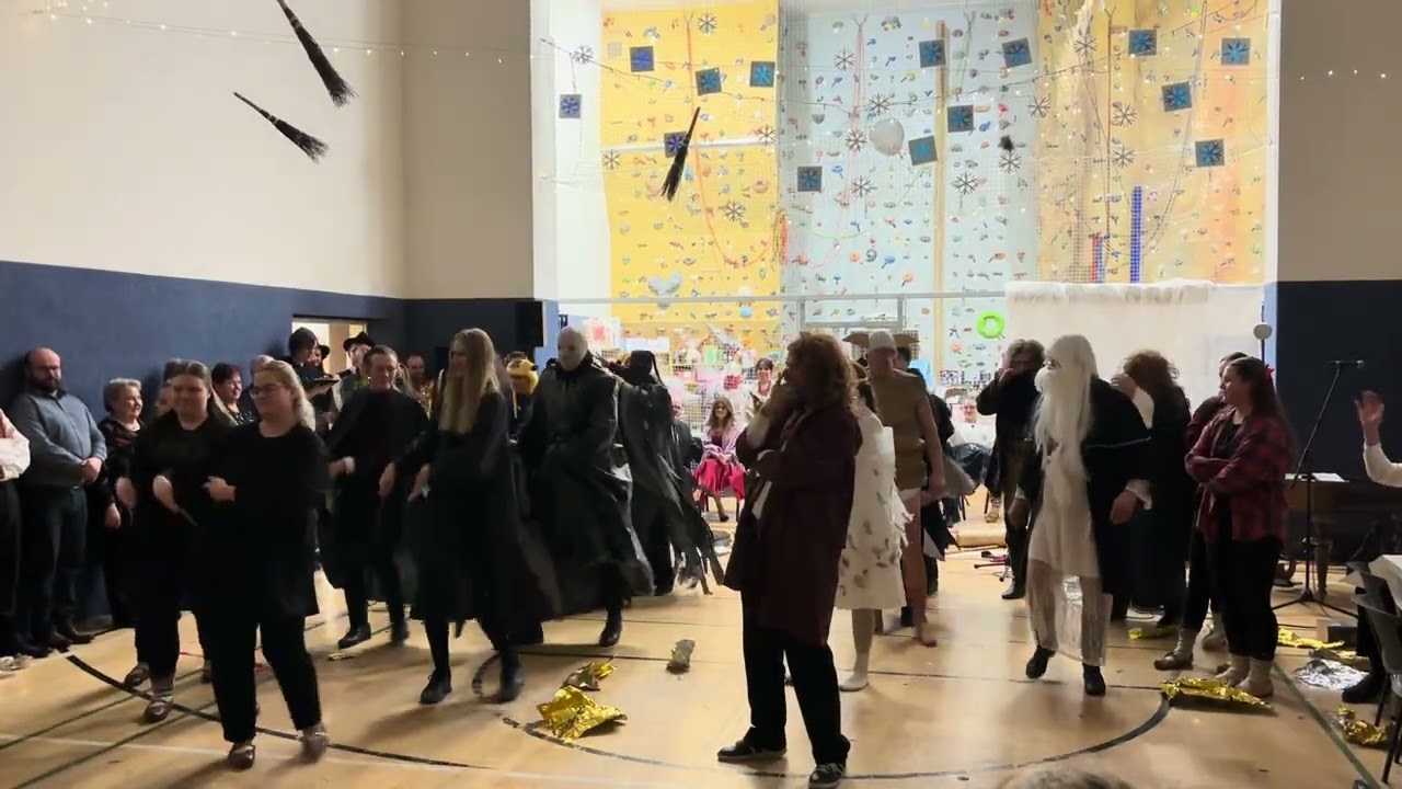 Valašský bál 11.1.2025 Zubří - Beskyd - Půlnoční překvapení - Harry Potter