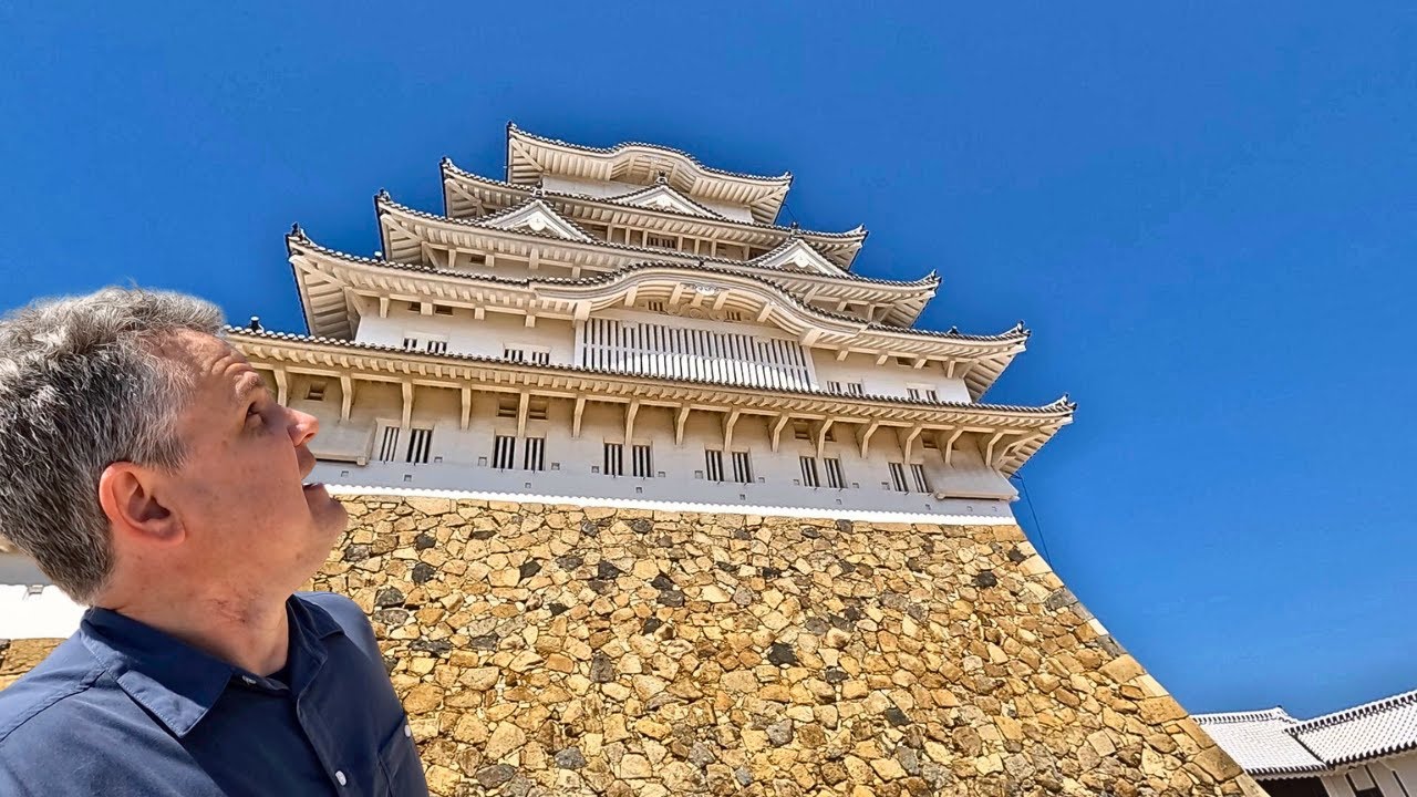 Japan's Most Enchanting Day Trip: Exploring Himeji Castle!