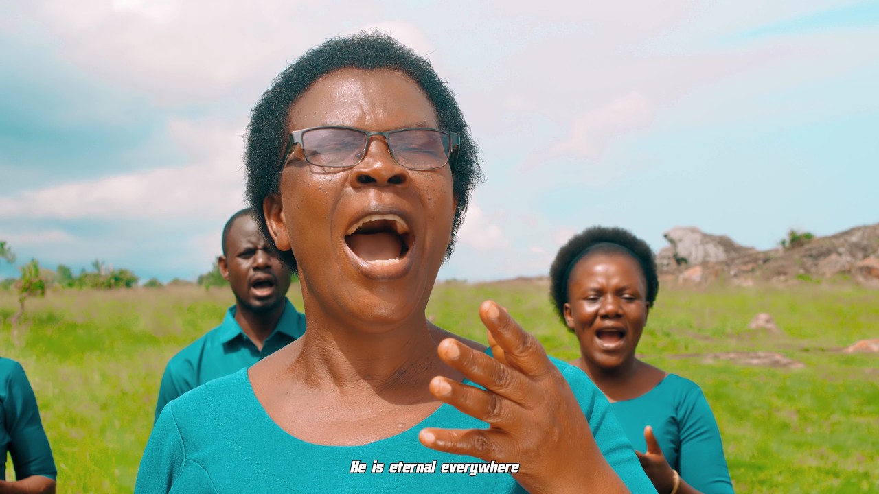 NG'AMBO SDA CHOIR (TZ) - MZEE WA SIKU_4K UHD Official Video