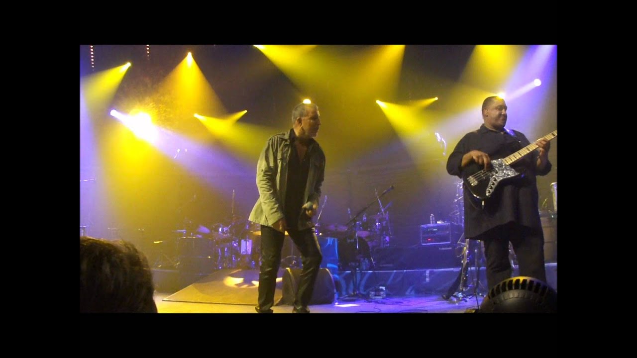 B.Lavilliers et T. Fanfan - La Salsa - Palais des sports de Paris - 25/05/11
