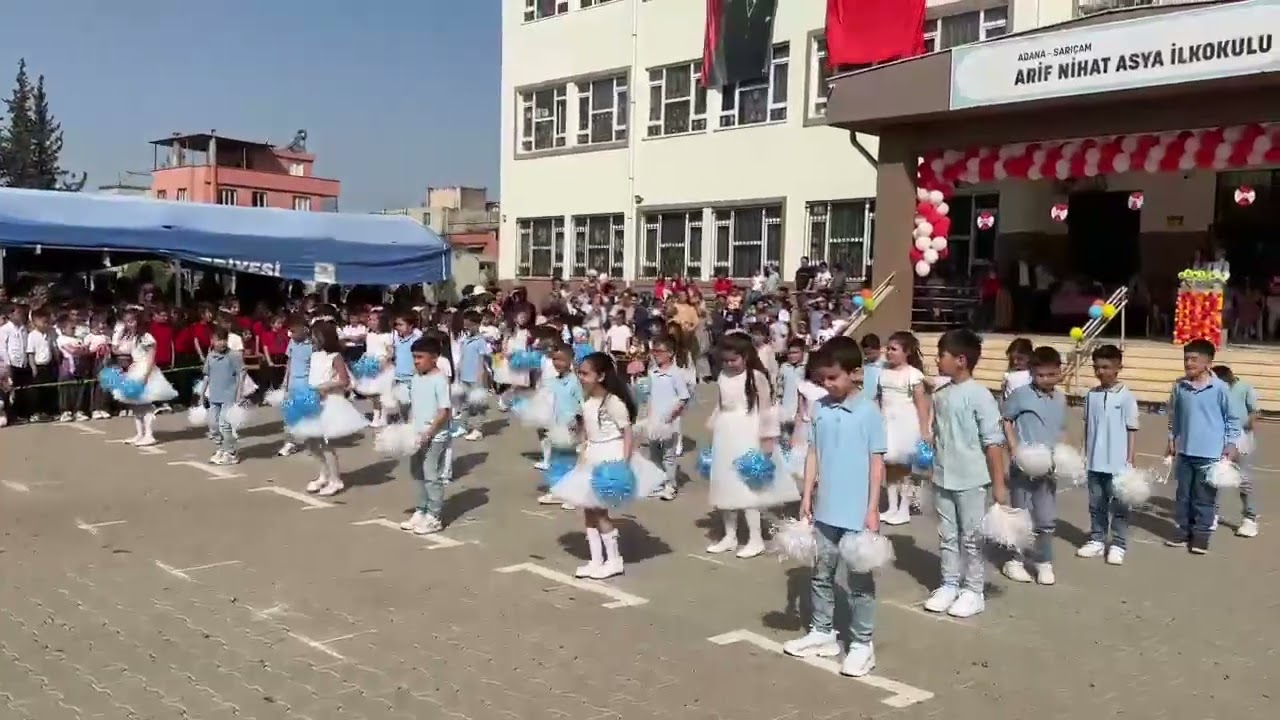 23 Nisan gösterisi Çelik atam