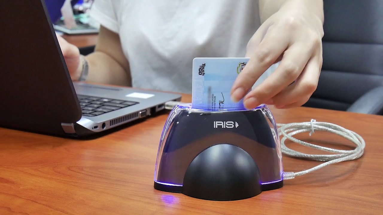 IRIS Smart Card Reader SCR51U