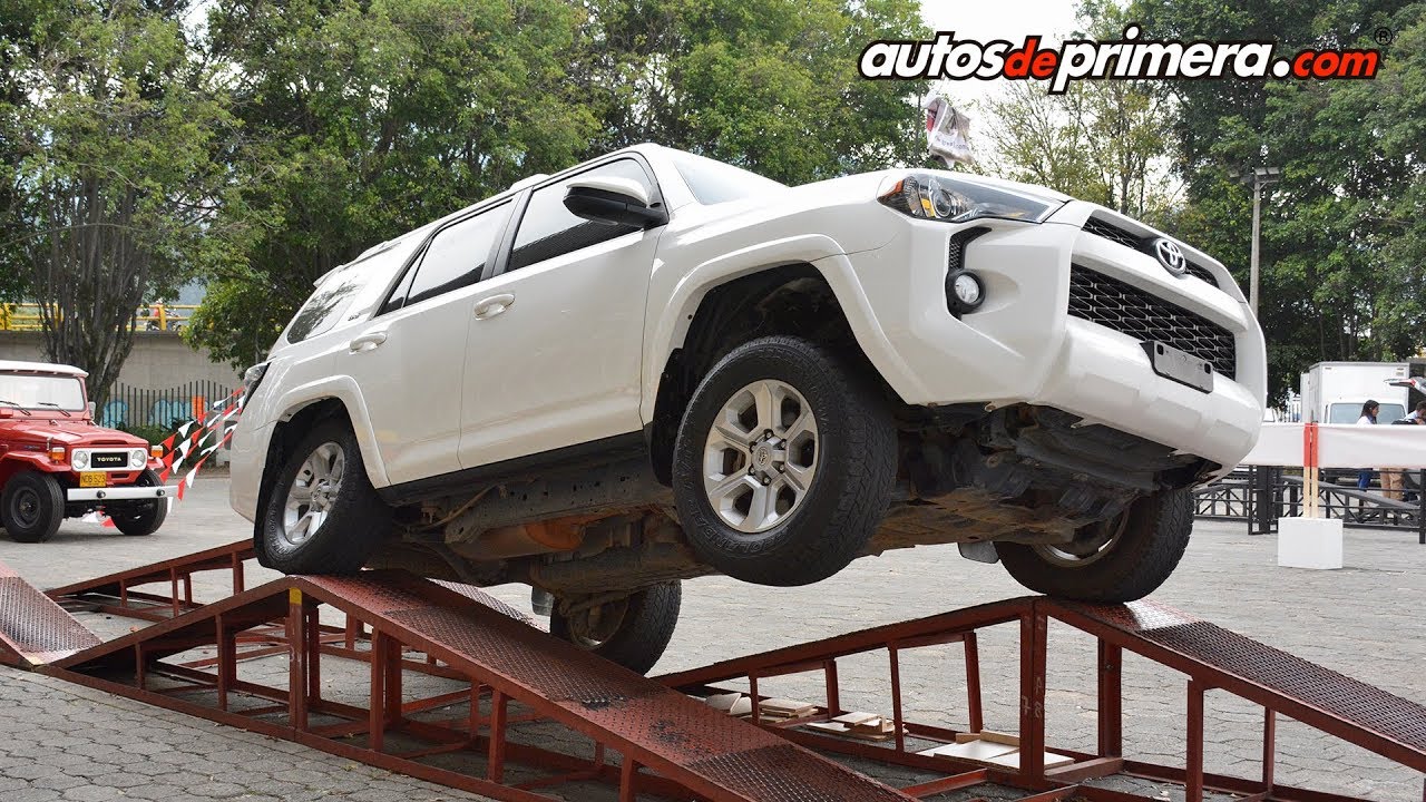Toyota 4Runner en acción - Show de rampas en Medellín