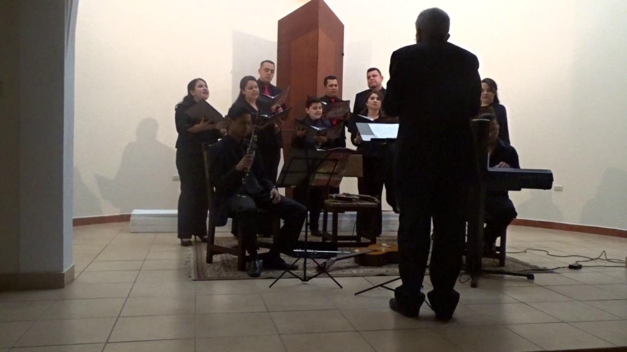 Portal humilde. Alejandro Vega Matus