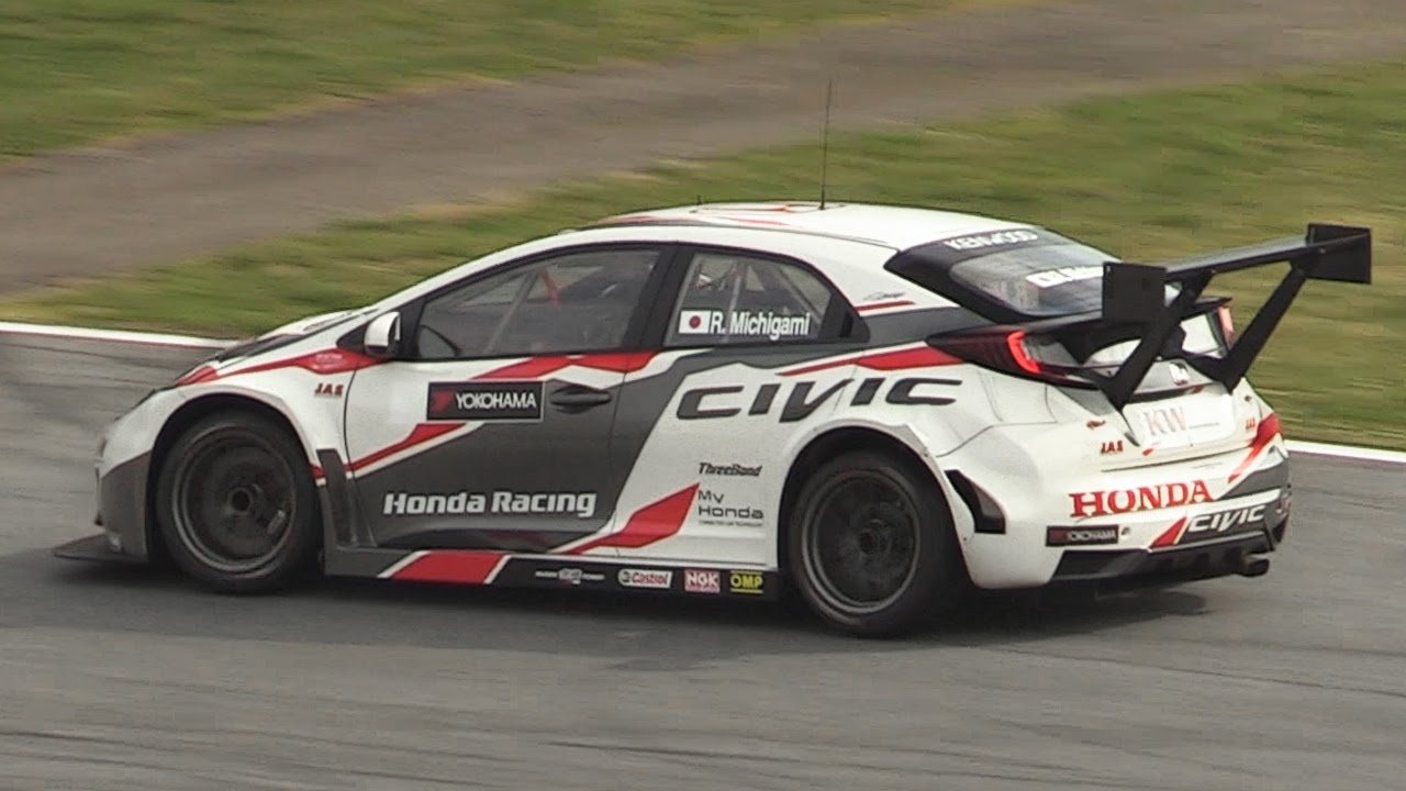 Honda Civic Type-R WTCC Sound - Accelerations & Fly Bys On Track!
