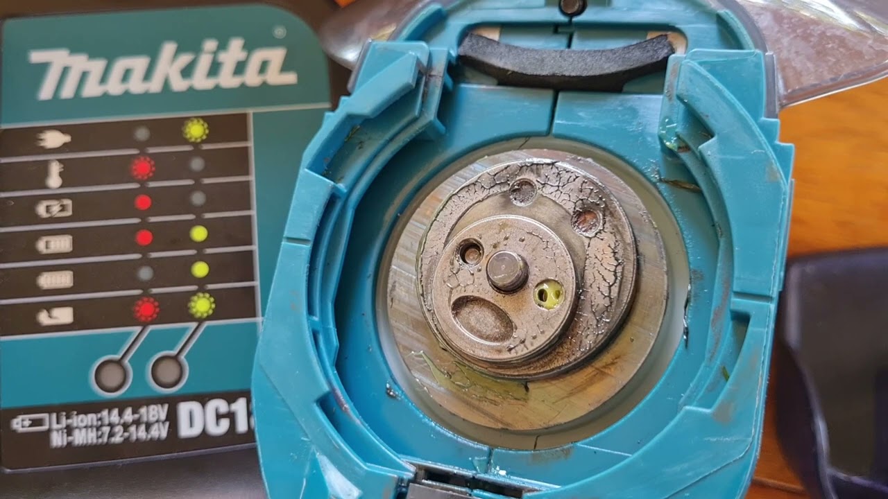 Незаменимый инструмент для дачи! MAKITA DUM604Z.