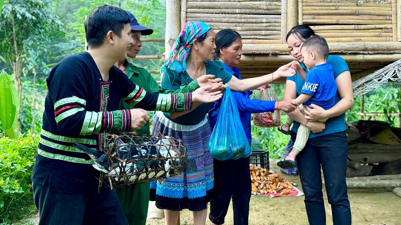 Pao's family suddenly visited Huong, what's going on? The real life of a 20 year old single mother