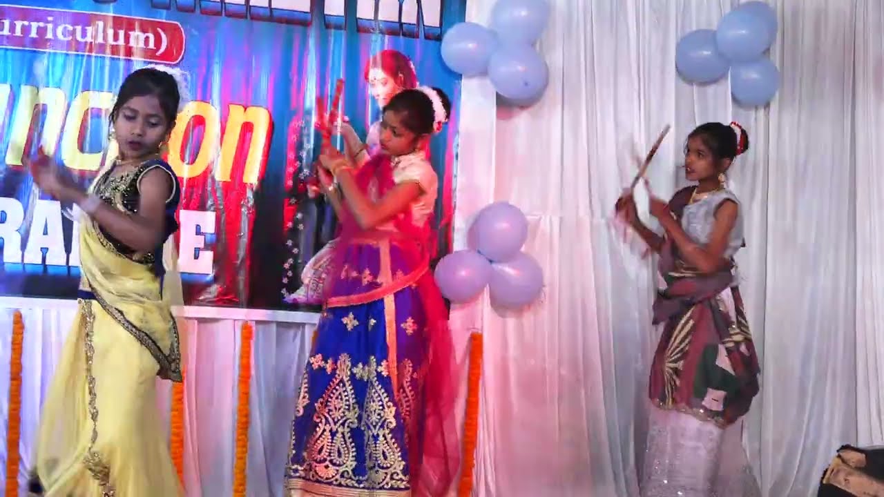 Dholida Dance cover |Bollywood |Gangubai Kathiawadi |Alia Bhatt | Easy Garba Dance | By Girls #dance