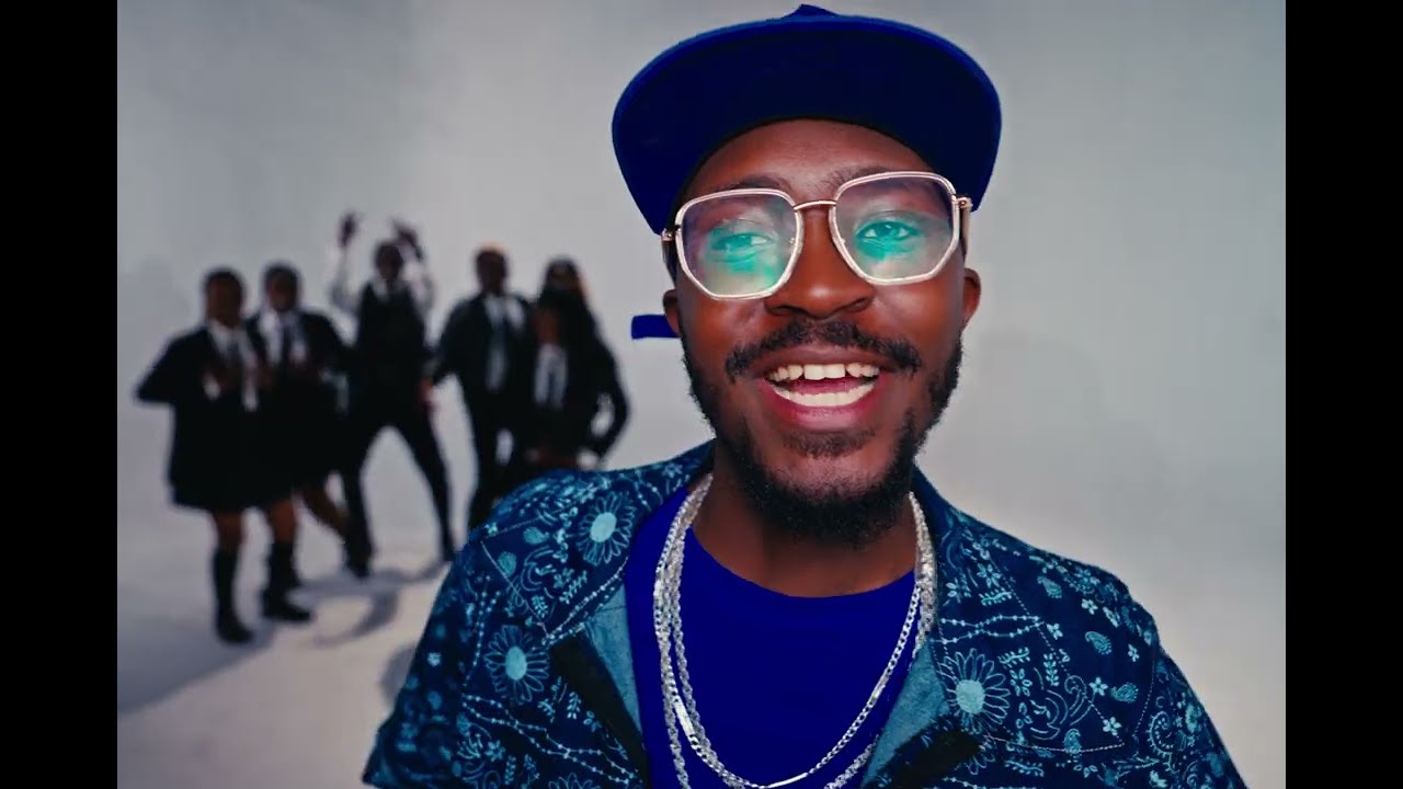 Harry Craze - Akimbo (Official Music Video) [SMS 9846042 TO 811]