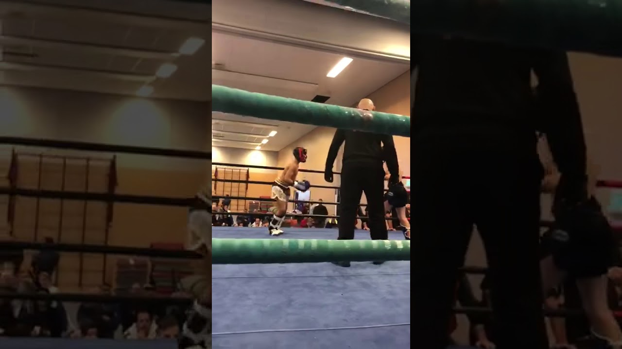 Kickbox wedstrijd Reda Houf in Beek en Donk met Nick Rauwerda