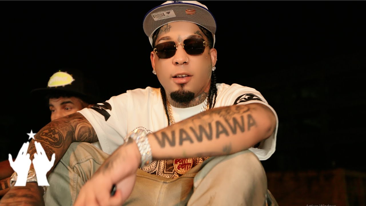 ROCHY RD - MÍRAME  AHORA ( Video Oficial )
