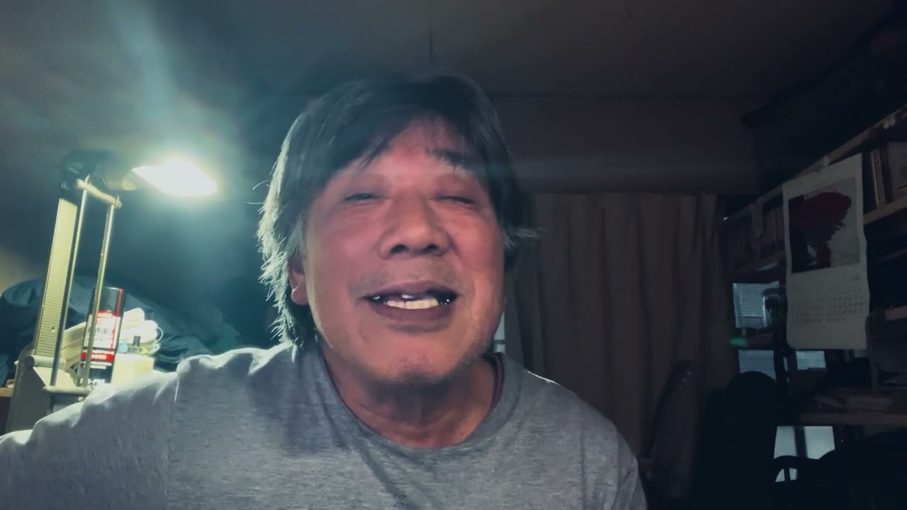 マーツーがいないので、上田正樹と有山淳司の「俺の借金全部でナンボや」を全力で歌うが、肺活量不足を実感する。よって、明日より有酸素運動をしようと心に誓った夜。焼酎325ccの破壊力しかないっす。