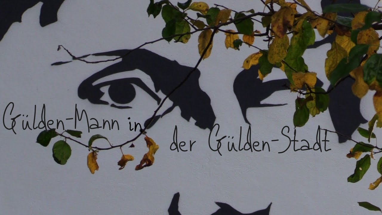 Eisenach, Thüringen, Germany. Herbst musik. Golden autumn in the city.