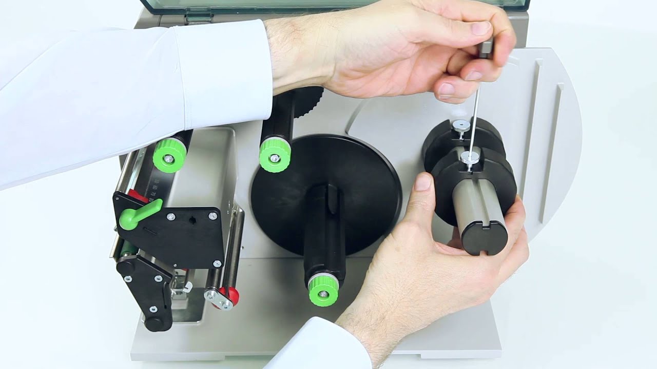 cab A+ tutorial: Insertion of inside wound label rolls