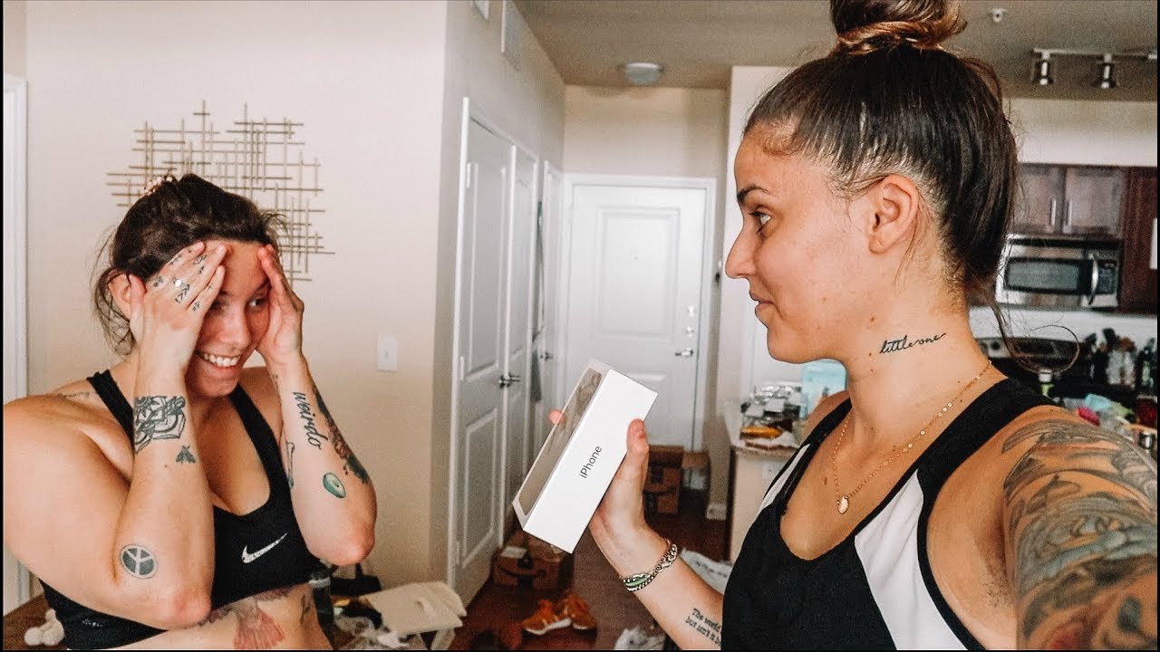 SURPRISING MY WIFE WITH A NEW iPHONE 11!! | Sam&Alyssa