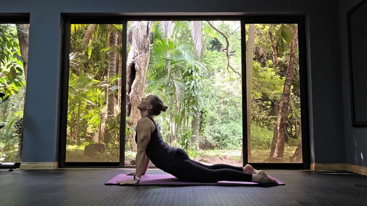 Express Pilates focusing on HIP FLEXORS