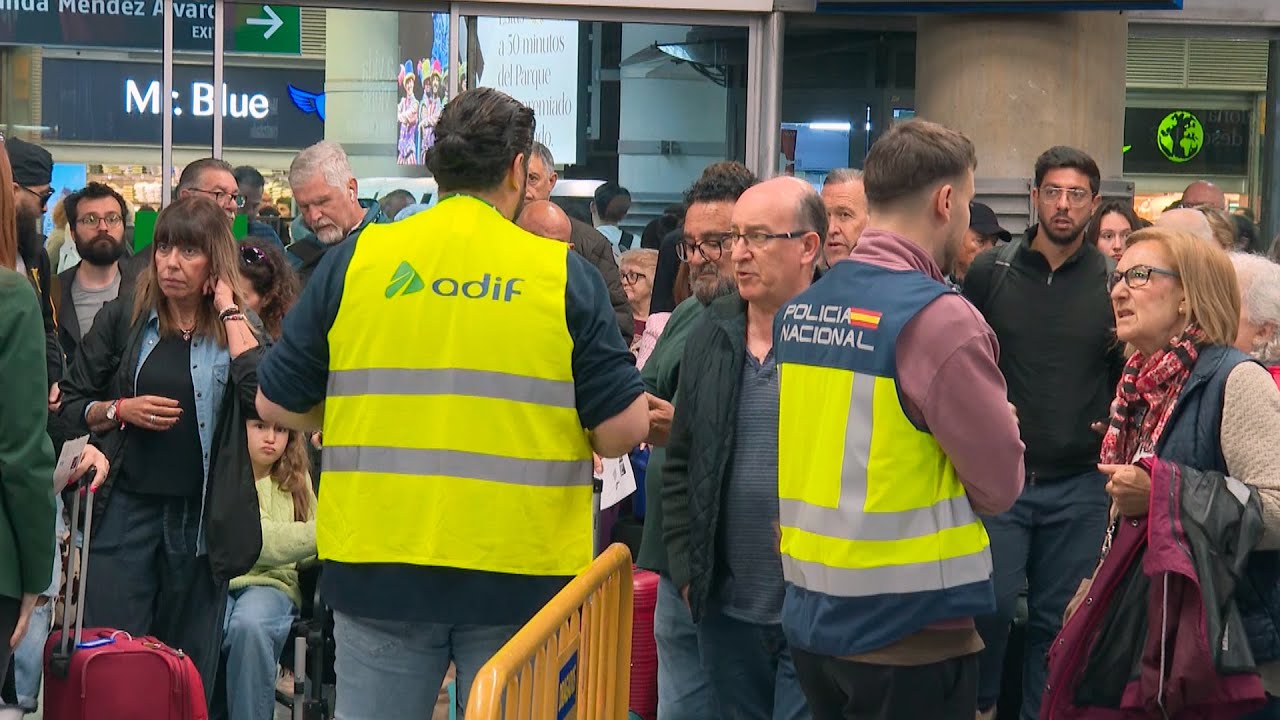 robo de cable en el AVE Madrid-Sevilla: Unos 10.700 viajeros y 30 trenes afectados