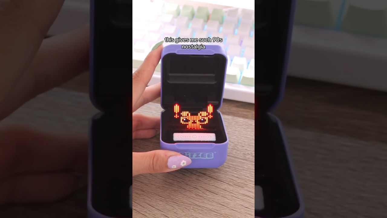 i got a virtual pet u can touch (bitzee)