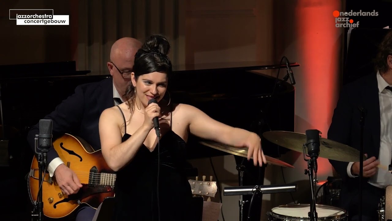 Jazz Orchestra of the Concertgebouw ft. Esther Van Hees - Zonder Bagage