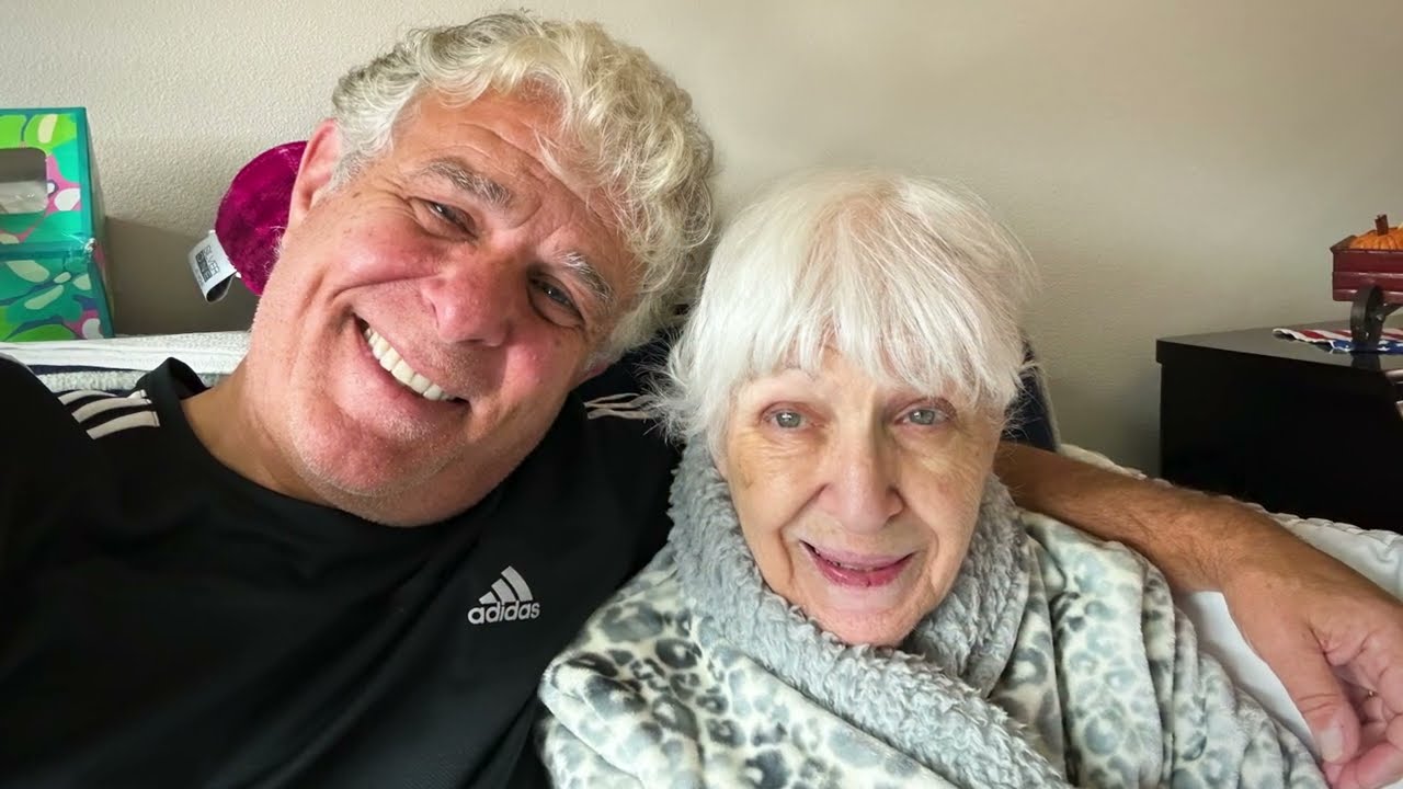Learn About Senior Living at Merrill Gardens