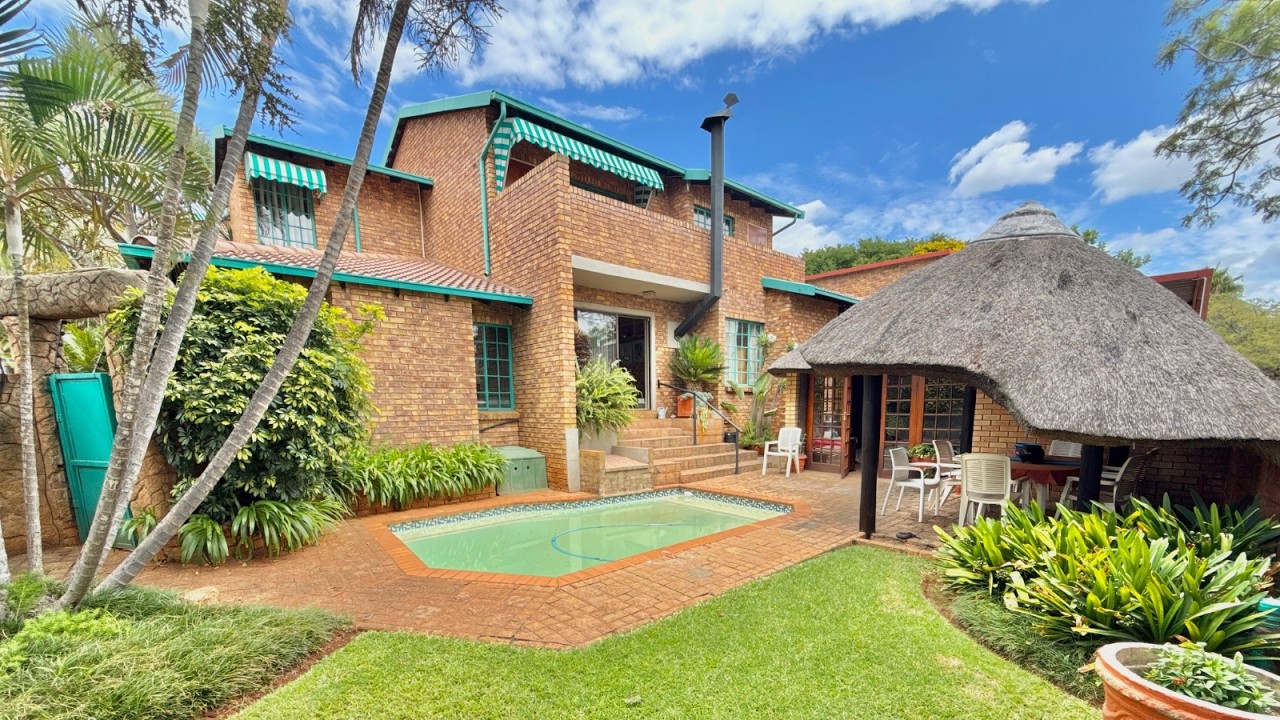 Prime Property with Exceptional Entertainment & Dual Living Potential