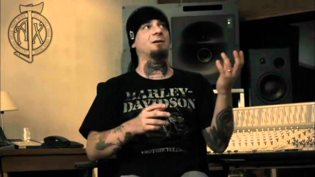 J-Ax  40 anni di rap'n'roll poi Pausa - Sky intervista esclusiva Video HD