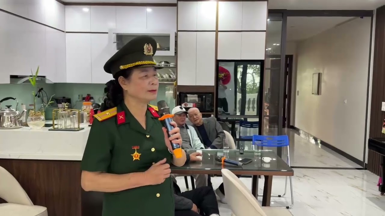 ngày 18 tháng 2, 2026