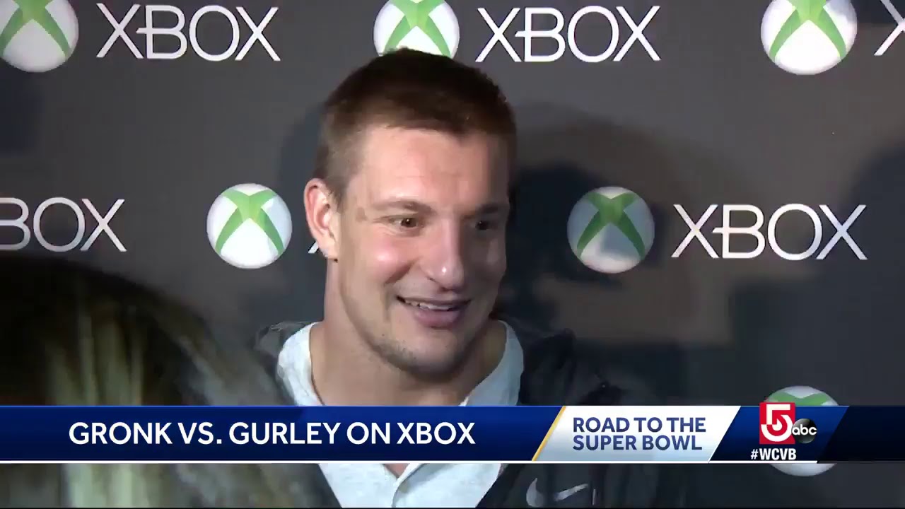 Gronk vs. Gurley in Madden 19 Super Bowl showdown