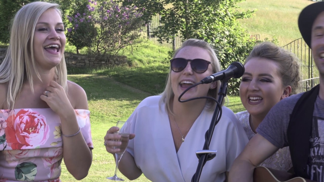 Dan Greenaway - Wedding Singer & Guitarist - Polka Dot Productions at Deer Park
