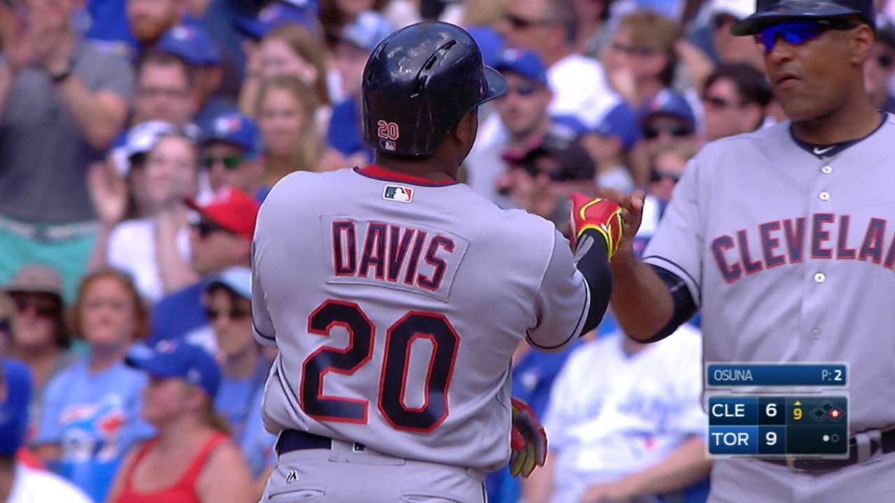 CLE@TOR: Davis hits for the cycle in Toronto