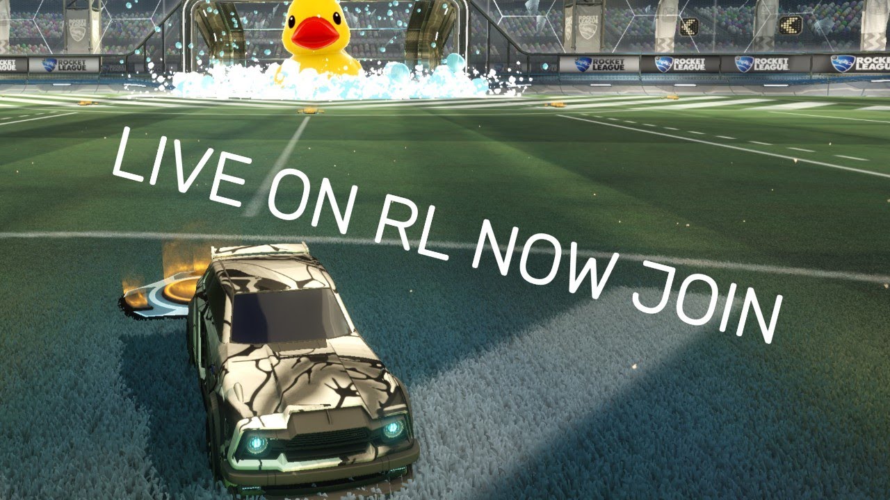 Playing rocket leauge with viewers